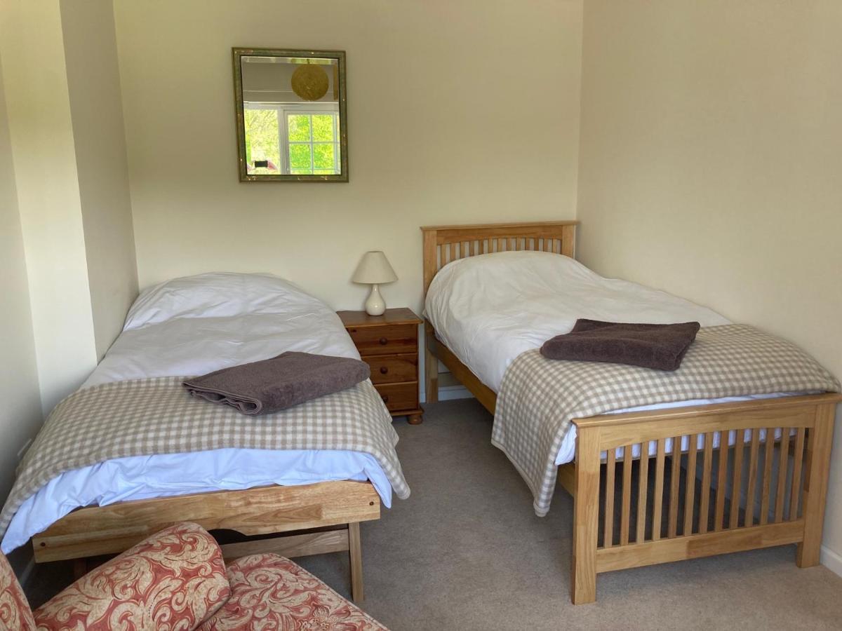 Bed and Breakfast Meadowland Farm Dolton Exteriér fotografie